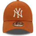 curva-9forty-league-essential-new-york-yankees-mlb-new-era
