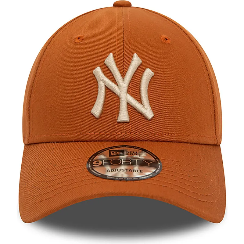 curva-9forty-league-essential-new-york-yankees-mlb-new-era curva-9forty-league-essential-new-york-yankees-mlb-new-era