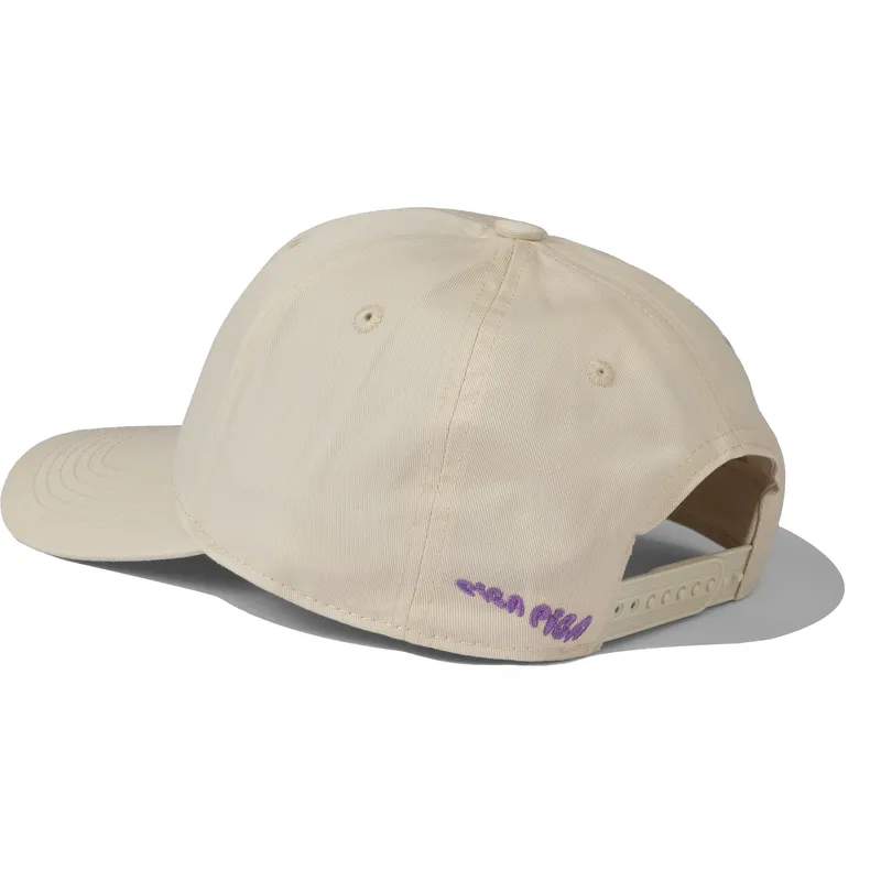 snapback-heartbreak-hotel-pica-pica