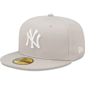 Καπέλα επίπεδη μπεζ προσαρμοσμένο 59FIFTY League Essential από New York Yankees MLB από New Era