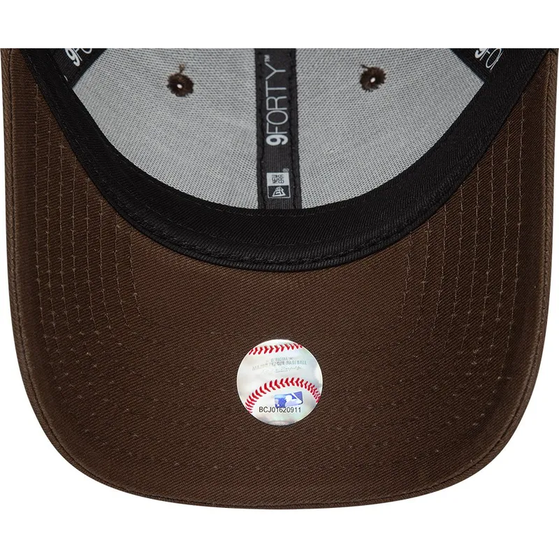 9forty-league-essential-new-york-yankees-mlb-new-era