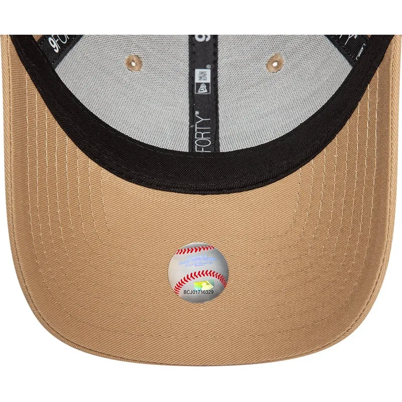 9forty-league-essential-new-york-yankees-mlb-new-era