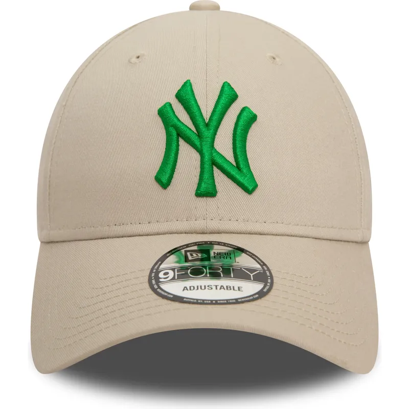 curva-9forty-league-essential-new-york-yankees-mlb-new-era