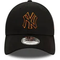 curva-9forty-team-outline-new-york-yankees-mlb-new-era
