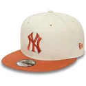 plana-snapback-marron-9fifty-patch-new-york-yankees-mlb-new-era