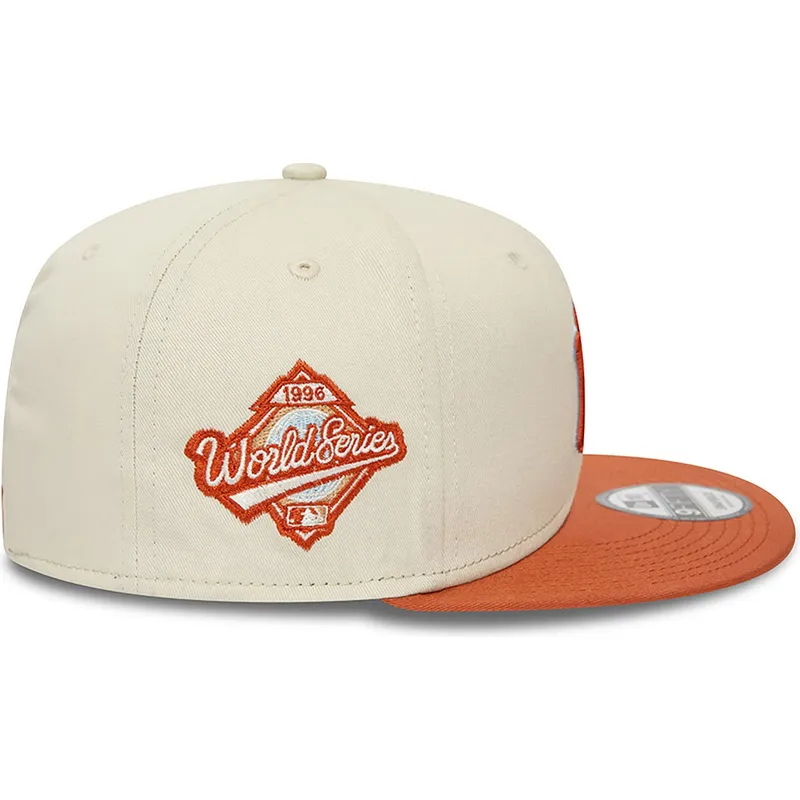 plana-snapback-marron-9fifty-patch-new-york-yankees-mlb-new-era