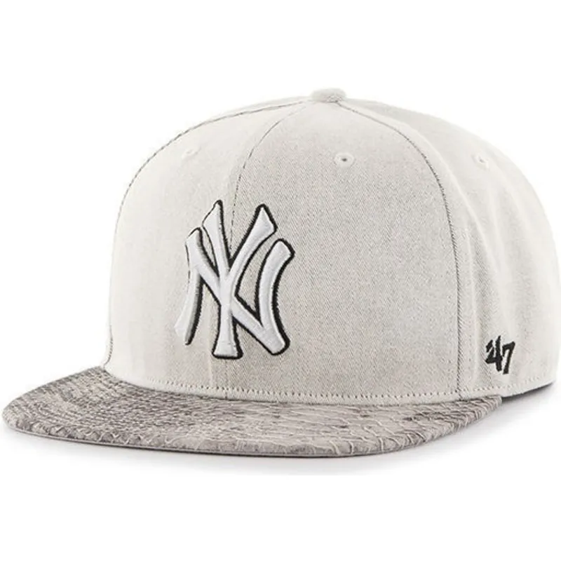 plana-snapback-new-york-yankees-mlb-47-brand