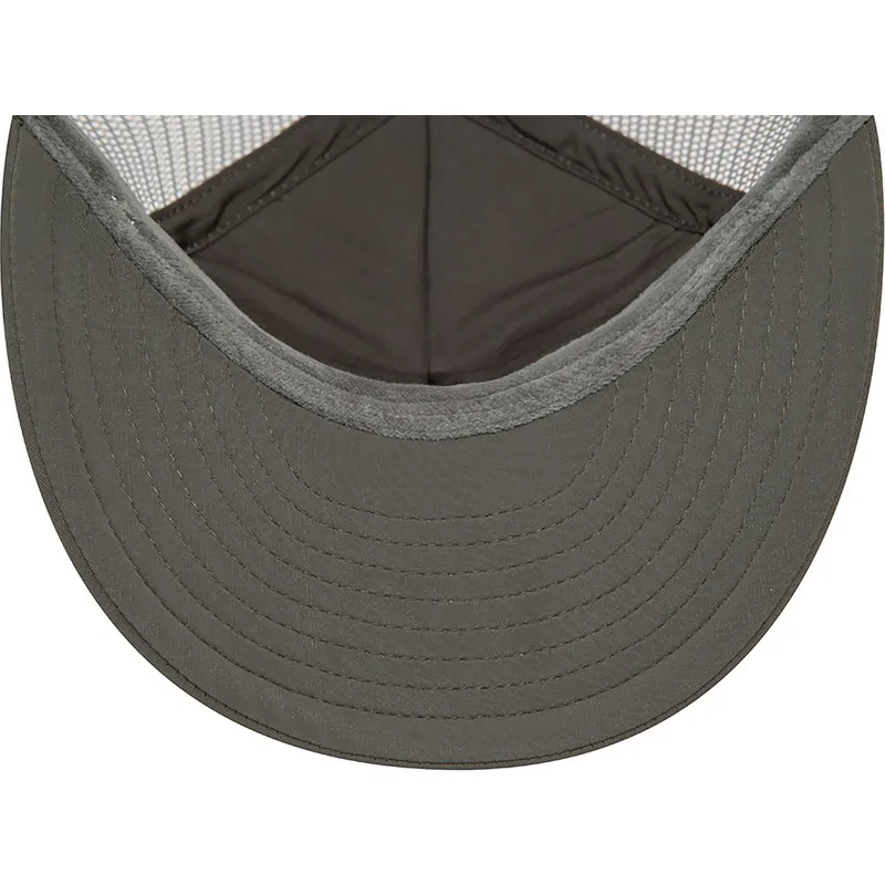 curva-snapback-9fifty-new-era
