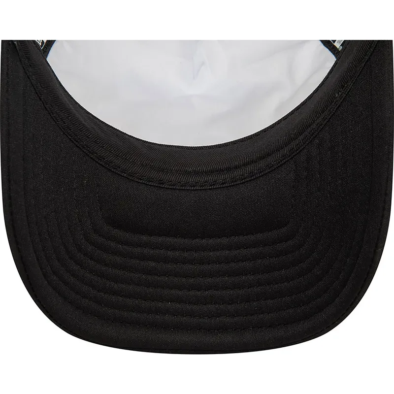 curva-snapback-bugs-bunny-and-his-friends-a-frame-looney-tunes-new-era curva-snapback-bugs-bunny-and-his-friends-a-frame-looney-tunes-new-era