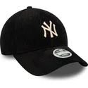 new-era-curved-brim-women-9forty-cord-new-york-yankees-mlb-black-adjustable-cap-with-beige-logo