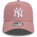 new-era-9forty-a-frame-league-essential-new-york-yankees-mlb-pink-trucker-hat