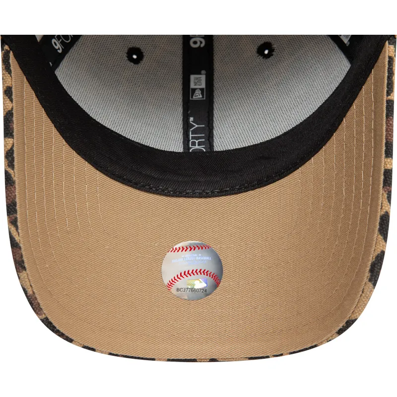 9forty-new-york-yankees-mlb-new-era