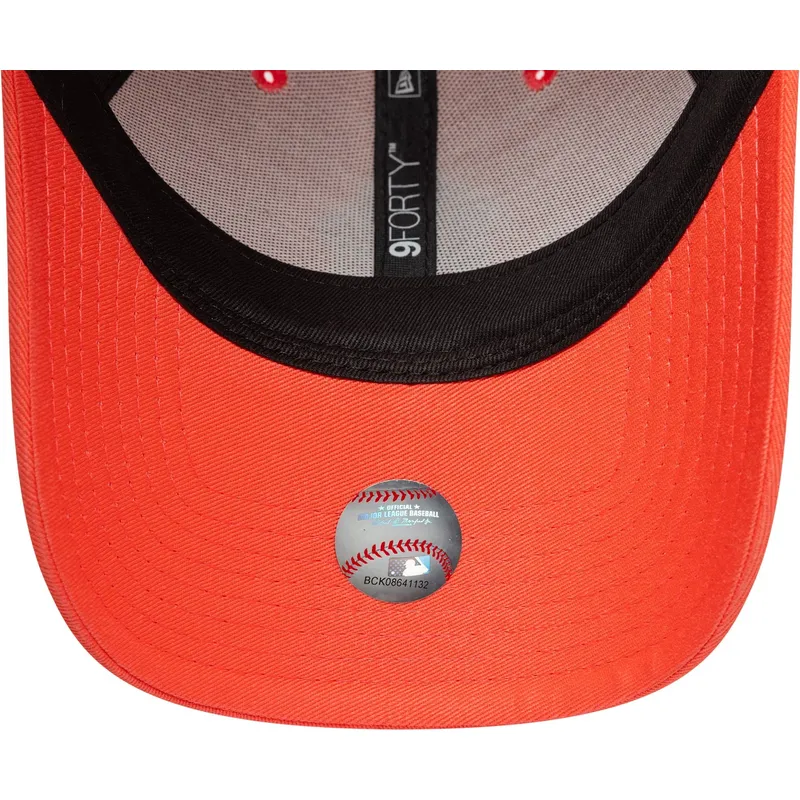 9forty-team-outline-new-york-yankees-mlb-new-era