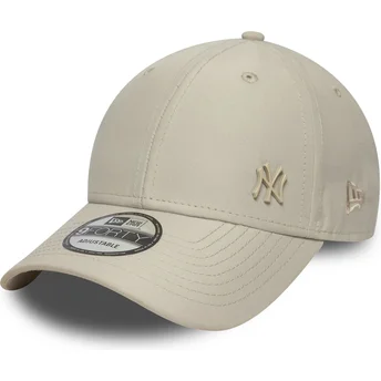 New Era Curved Brim 9FORTY Tonal Flawless New York Yankees MLB Beige Adjustable Cap