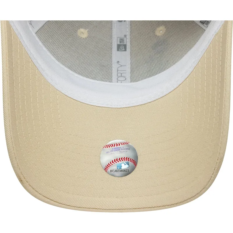 9forty-beaded-new-york-yankees-mlb-new-era
