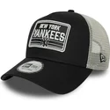 new-era-a-frame-patch-new-york-yankees-mlb-black-and-white-trucker-hat