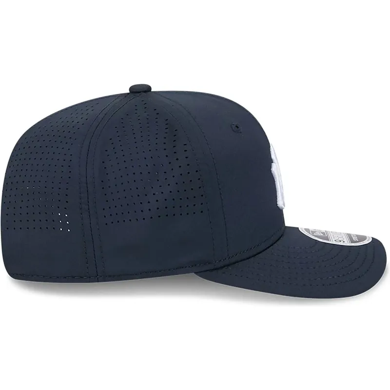 snapback-9seventy-stretch-snap-perf-new-york-yankees-mlb-new-era
