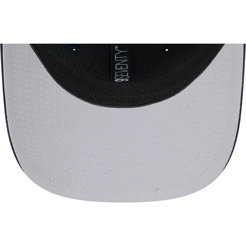 snapback-9seventy-stretch-snap-perf-new-york-yankees-mlb-new-era