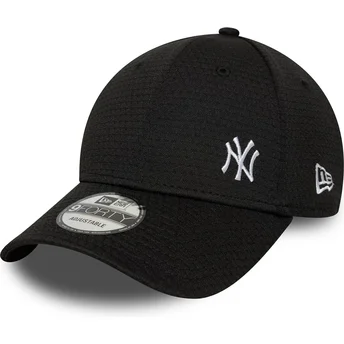 New Era Curved Brim 9FORTY Flawless Mesh New York Yankees MLB Black Snapback Cap