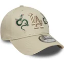 new-era-curved-brim-9forty-icon-dragon-los-angeles-dodgers-mlb-beige-adjustable-cap-with-beige-logo