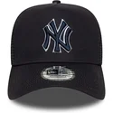 trucker-logo-a-frame-outline-new-york-yankees-mlb-new-era