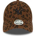 new-era-curved-brim-women-9forty-leopard-cord-new-york-yankees-mlb-leopard-adjustable-cap
