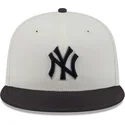 new-era-flat-brim-59fifty-clr-dvlp-new-york-yankees-mlb-beige-and-black-fitted-cap