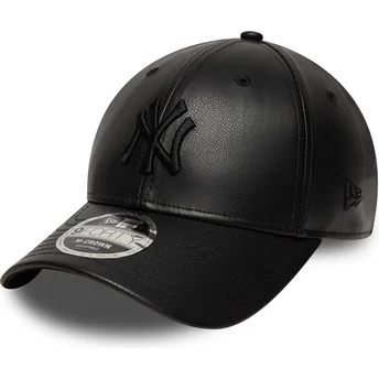 New Era Curved Brim Black Logo 9FORTY M-Crown PU New York Yankees MLB Black Snapback Cap
