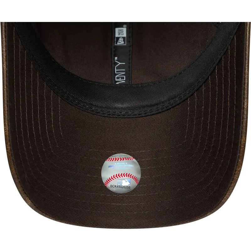 9twenty-worn-pu-new-york-yankees-mlb-new-era