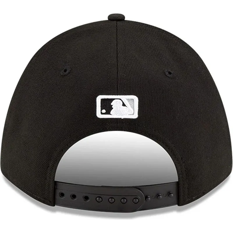 new-era-curved-brim-9forty-m-crown-player-replica-chicago-white-sox-mlb-black-snapback-cap