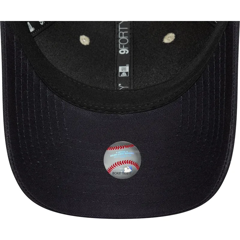 snapback-9forty-m-crown-new-york-yankees-mlb-new-era