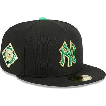 Καπέλα επίπεδη μαύρο προσαρμοσμένο 59FIFTY Saint Patrick's Day από New York Yankees MLB από New Era