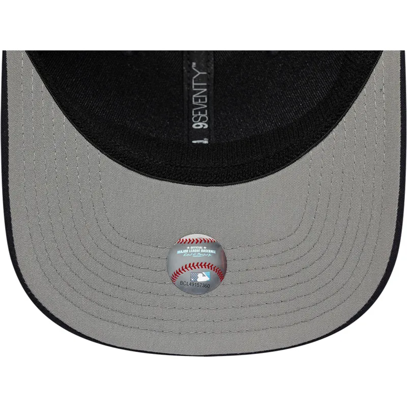 trucker-9seventy-stretch-snap-circle-spring-training-new-york-yankees-mlb-new-era trucker-9seventy-stretch-snap-circle-spring-training-new-york-yankees-mlb-new-era