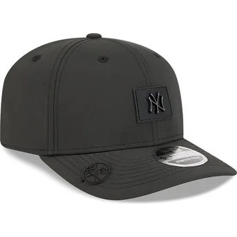 Καπέλα καμπύλη μαύρο snapback 9SEVENTY Stretch Snap Clubhouse από New York Yankees MLB από New Era
