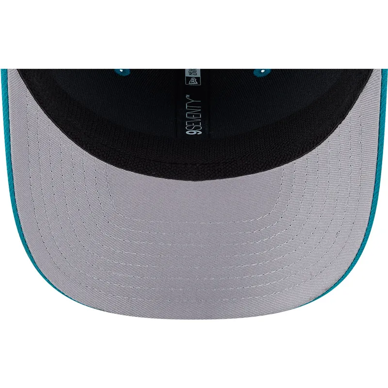 trucker-9seventy-stretch-snap-evergreen-helmet-miami-dolphins-nfl-new-era trucker-9seventy-stretch-snap-evergreen-helmet-miami-dolphins-nfl-new-era