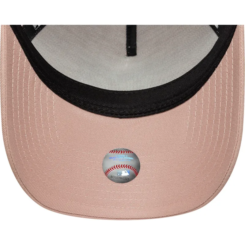 trucker-9forty-a-frame-floral-new-york-yankees-mlb-new-era