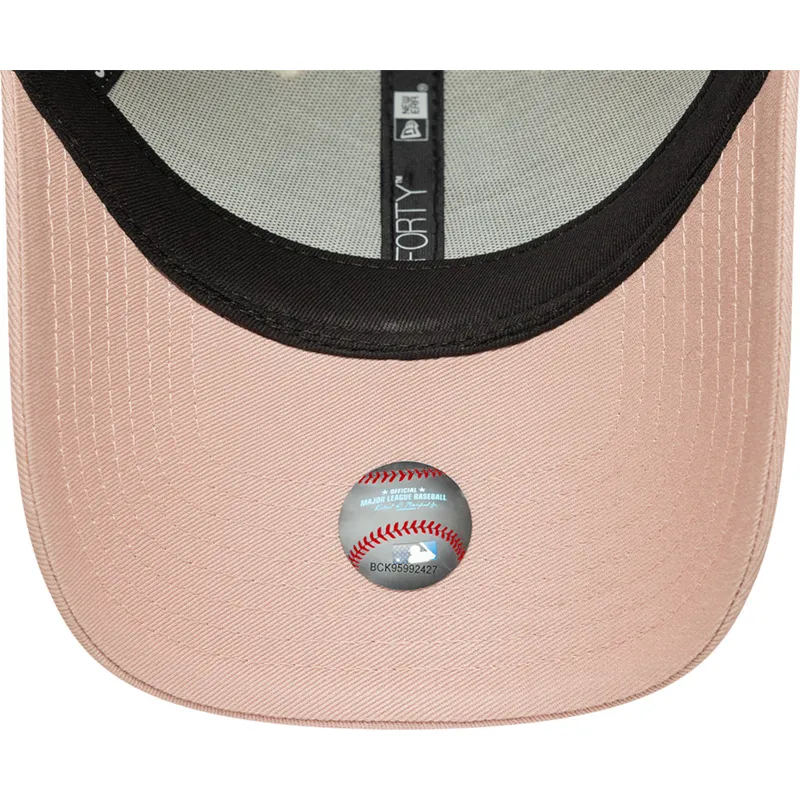 new-era-curved-brim-pink-logo-9forty-world-series-patch-los-angeles-dodgers-mlb-beige-and-pink-adjustable-cap