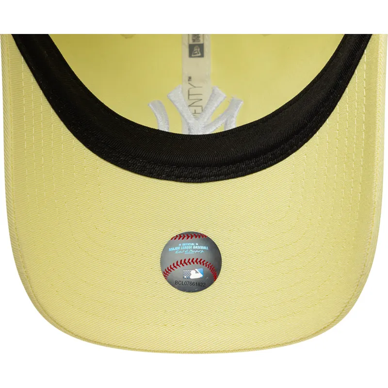 9twenty-league-essential-new-york-yankees-mlb-new-era 9twenty-league-essential-new-york-yankees-mlb-new-era