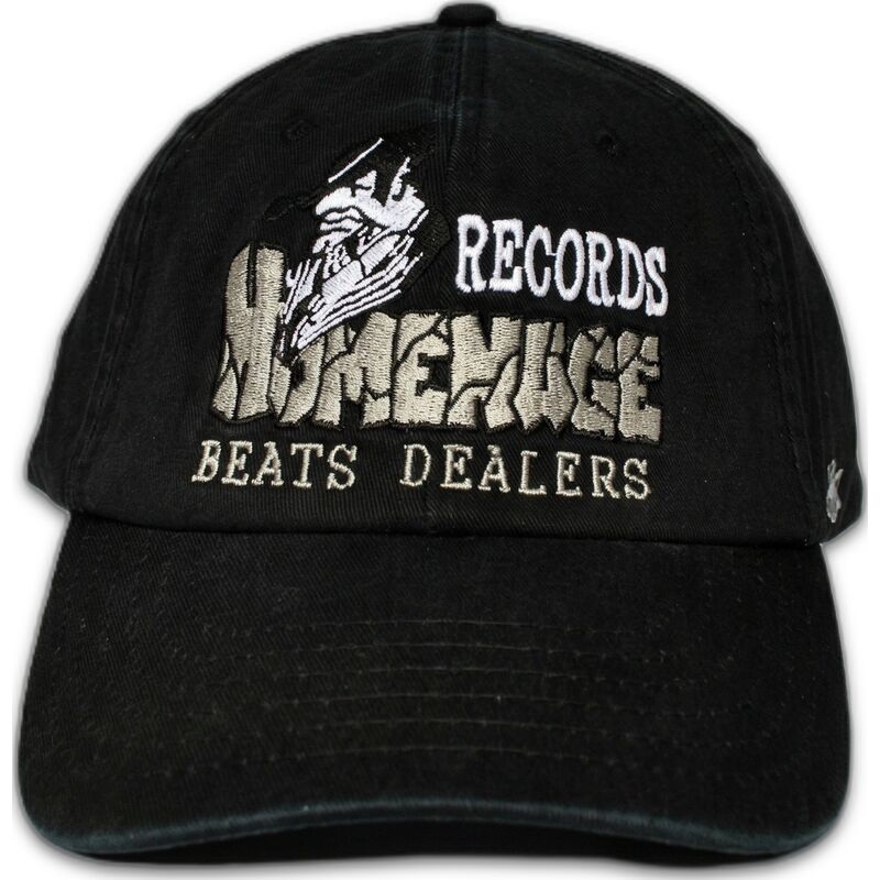 curved-records-music-shapes-identity-the-90s-homenage