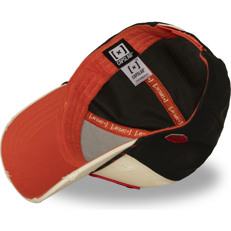 capslab-wolf-wise-bea3-wisb-beasts-beige-and-black-trucker-hat
