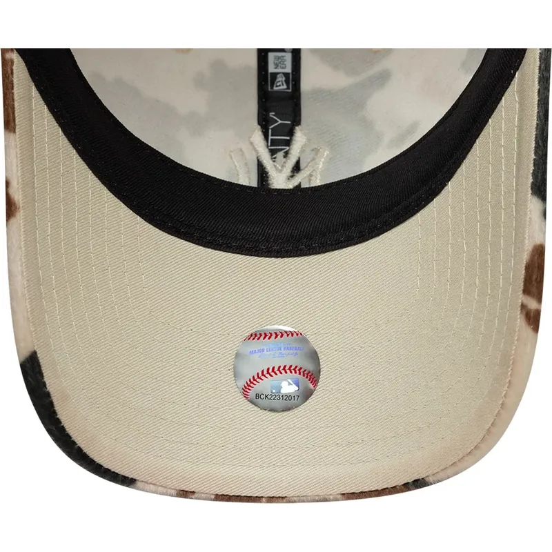 9twenty-animal-print-new-york-yankees-mlb-new-era