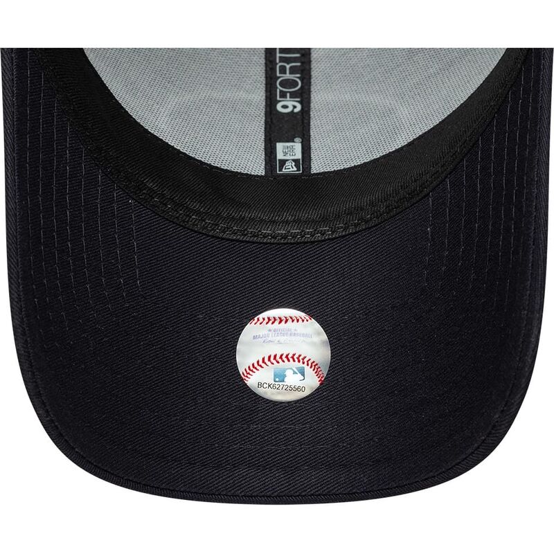 9forty-patch-new-york-yankees-mlb-new-era
