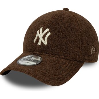 Καπέλα καμπύλη καφέ snapback 9FORTY Winter Borg από New York Yankees MLB από New Era