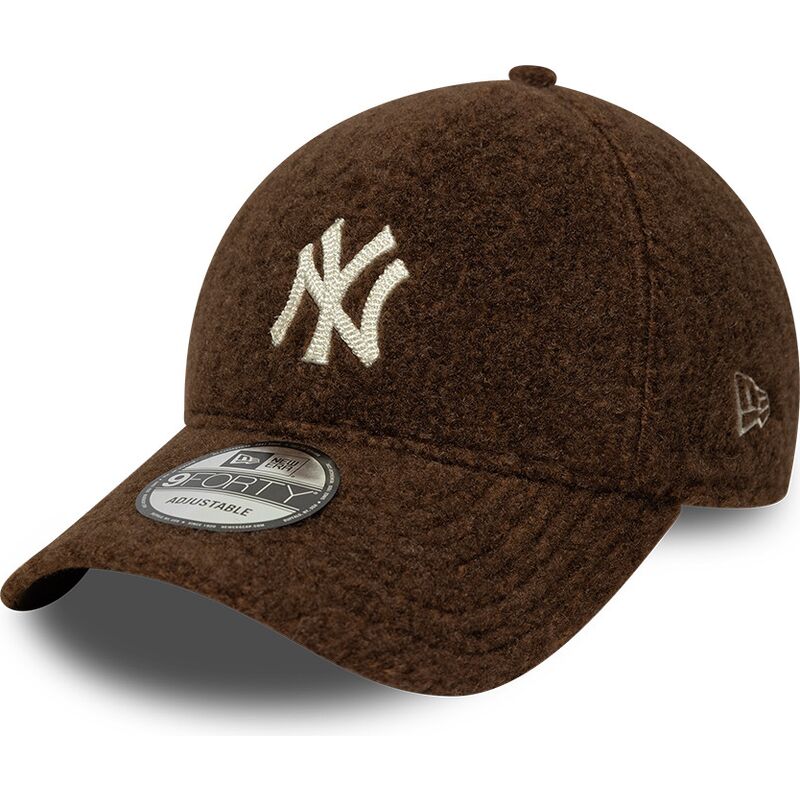 snapback-9forty-winter-borg-new-york-yankees-mlb-new-era
