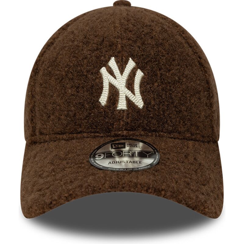 snapback-9forty-winter-borg-new-york-yankees-mlb-new-era