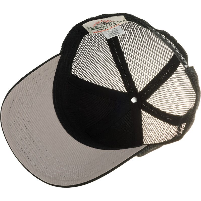snapback-valin-yellowstone-national-park-american-needle