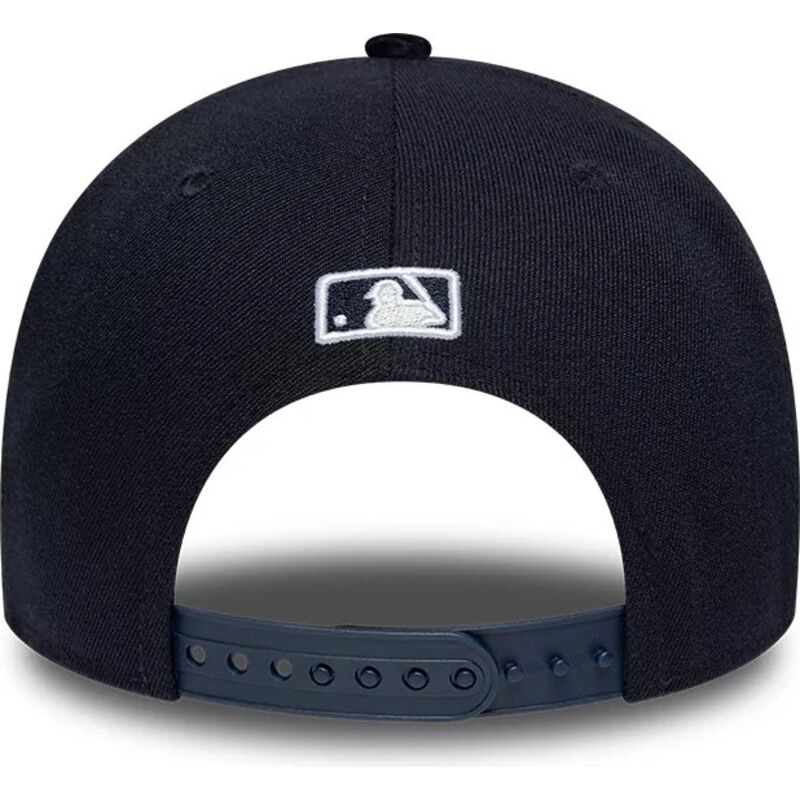 snapback-9forty-m-crown-cord-visor-new-york-yankees-mlb-new-era snapback-9forty-m-crown-cord-visor-new-york-yankees-mlb-new-era