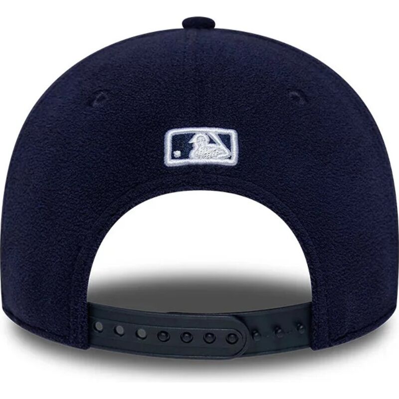 snapback-9forty-m-crown-fleece-new-york-yankees-mlb-new-era snapback-9forty-m-crown-fleece-new-york-yankees-mlb-new-era