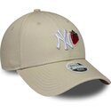 9forty-fruit-icon-strawberry-new-york-yankees-mlb-new-era