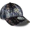 9forty-snake-print-new-york-yankees-mlb-new-era
